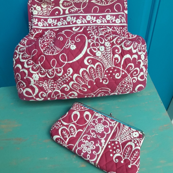 Hot Pink Kisslock Purse and Matching Clutch Classic Vera Bradley Handbag Set 2 - Picture 12 of 15